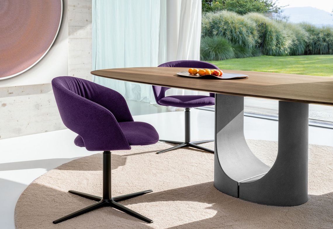 Esstisch Udina oval mit Stuhl Calina