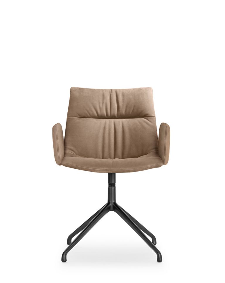 Konferenzstuhl als Esszimmerstuhl drehbar, mit schwarzem Viersternfuss und Seitenwangen