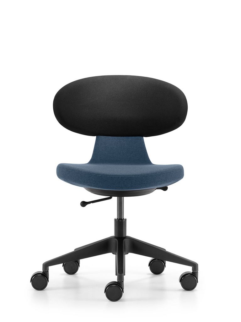 Bürostuhl Simplex 3D Frontansicht mit schwarzem Fünfsternfuss, zweifarbig gepolstert