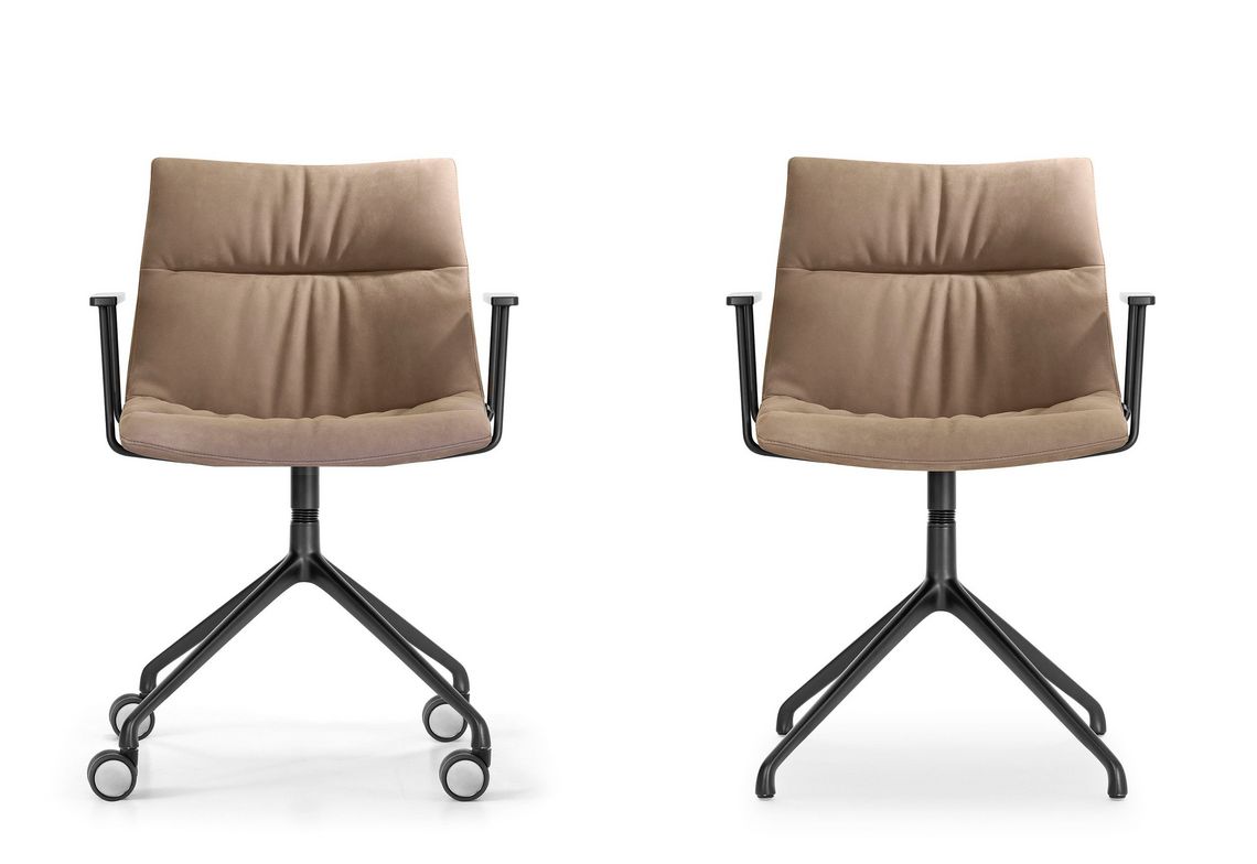 Konferenzstuhl, Bürostuhl mit schwarzem Viersternfuss gepolstert, mit Rollen und Gleitern