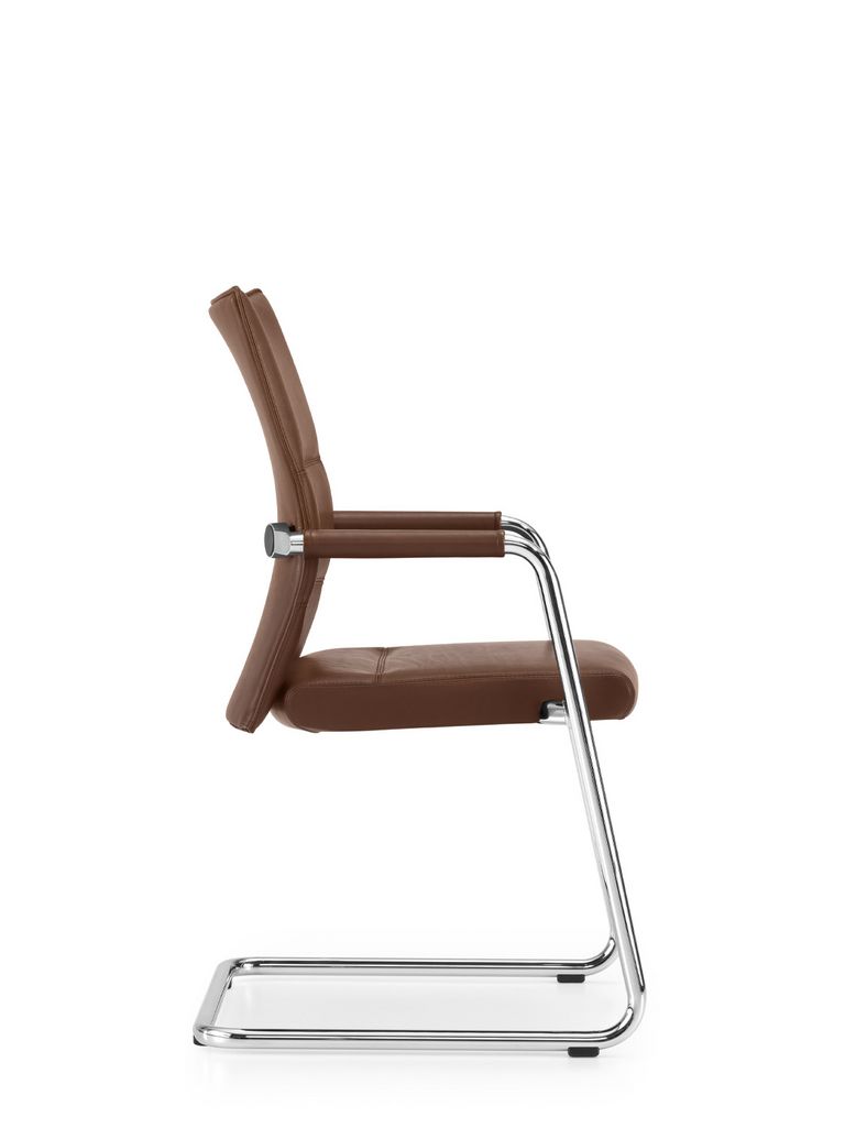 Seitenansicht Freischwinger in der Lederpolsterausführung Executive