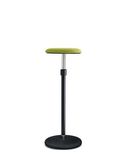 Polsterhocker in grün gepolstert