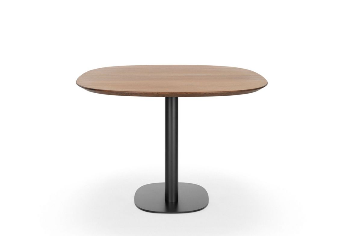 Seitenansicht von Esstisch Amieta mit schlanker Optik