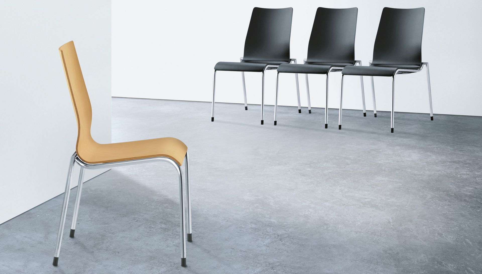 Girsberger 2900 Stapelstuhl mit Sitzschale in Buche natur und schwarz